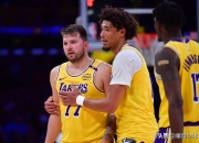 九游体育直播-NBA比赛中球员心境探讨引关注