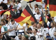 九游娱乐官方-欧国联赛事中一场精彩对决，比赛未分胜负