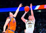 九游体育平台-篮下争抢胜利，球队取得关键胜利