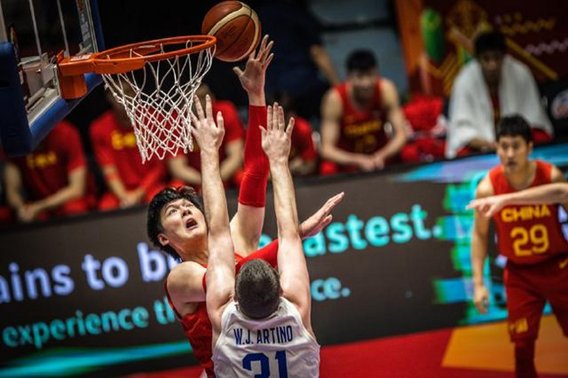 福建队准备迎战,坚决拼搏争取胜利 福建队准备迎战,坚决拼搏争取胜利