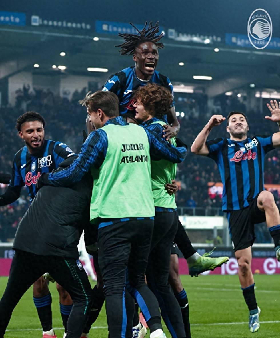 关于随着伤愈归来，巨星重回球场助队取胜的信息