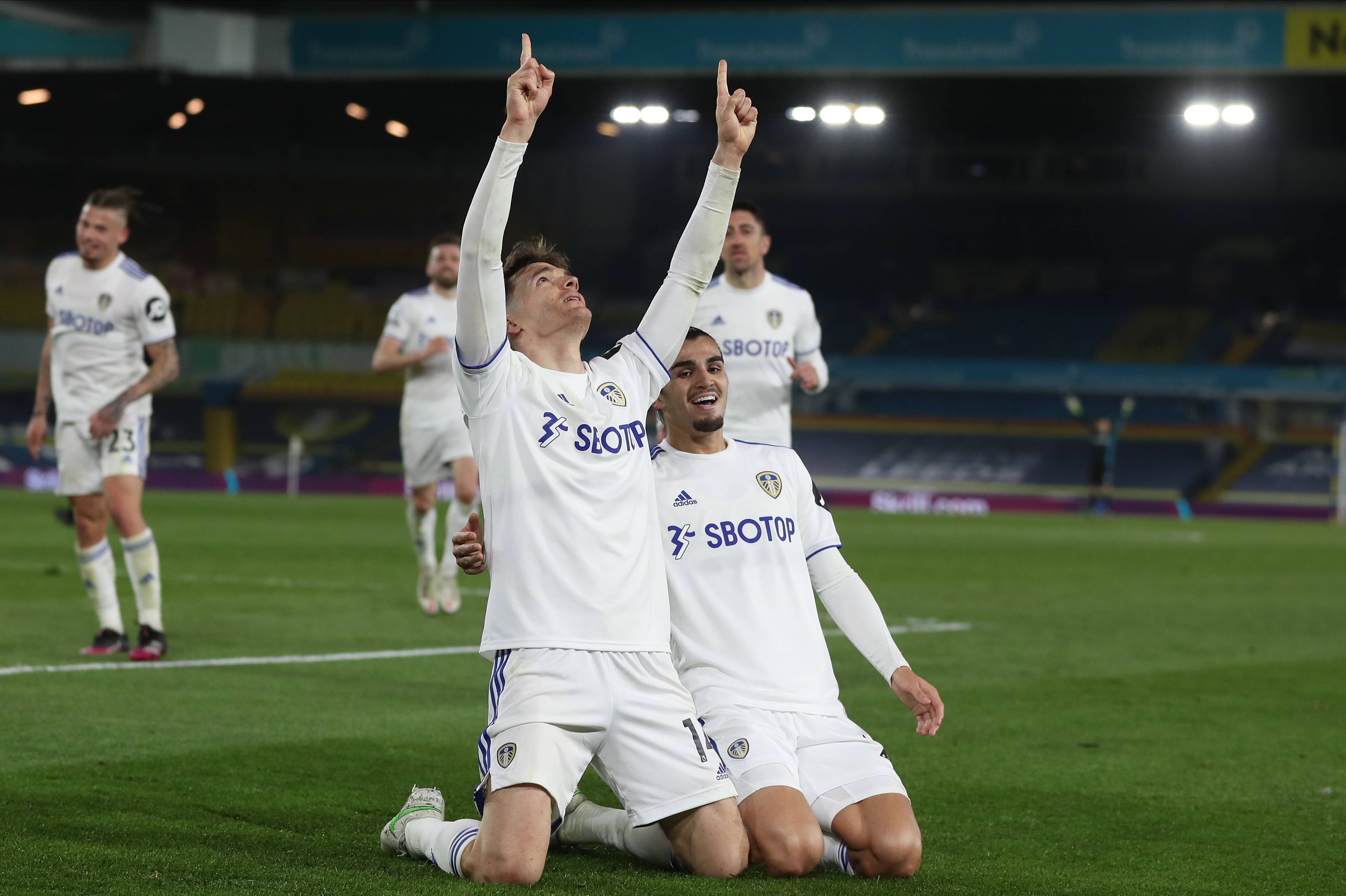 利兹联主场失利,连战连败令球迷担忧的简单介绍 利兹联主场失利,连战连败令球迷担忧的简单介绍