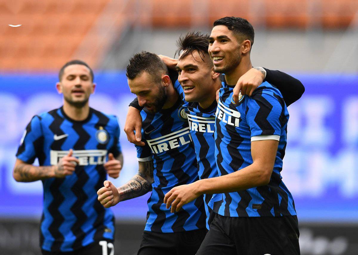 关于沙尔克主教练遭到解雇,球队寻求新的突破的信息 关于沙尔克主教练遭到解雇,球队寻求新的突破的信息