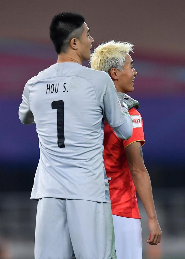 难忘的一场比赛:北京国安客场逼平广州恒大 难忘的一场比赛:北京国安客场逼平广州恒大