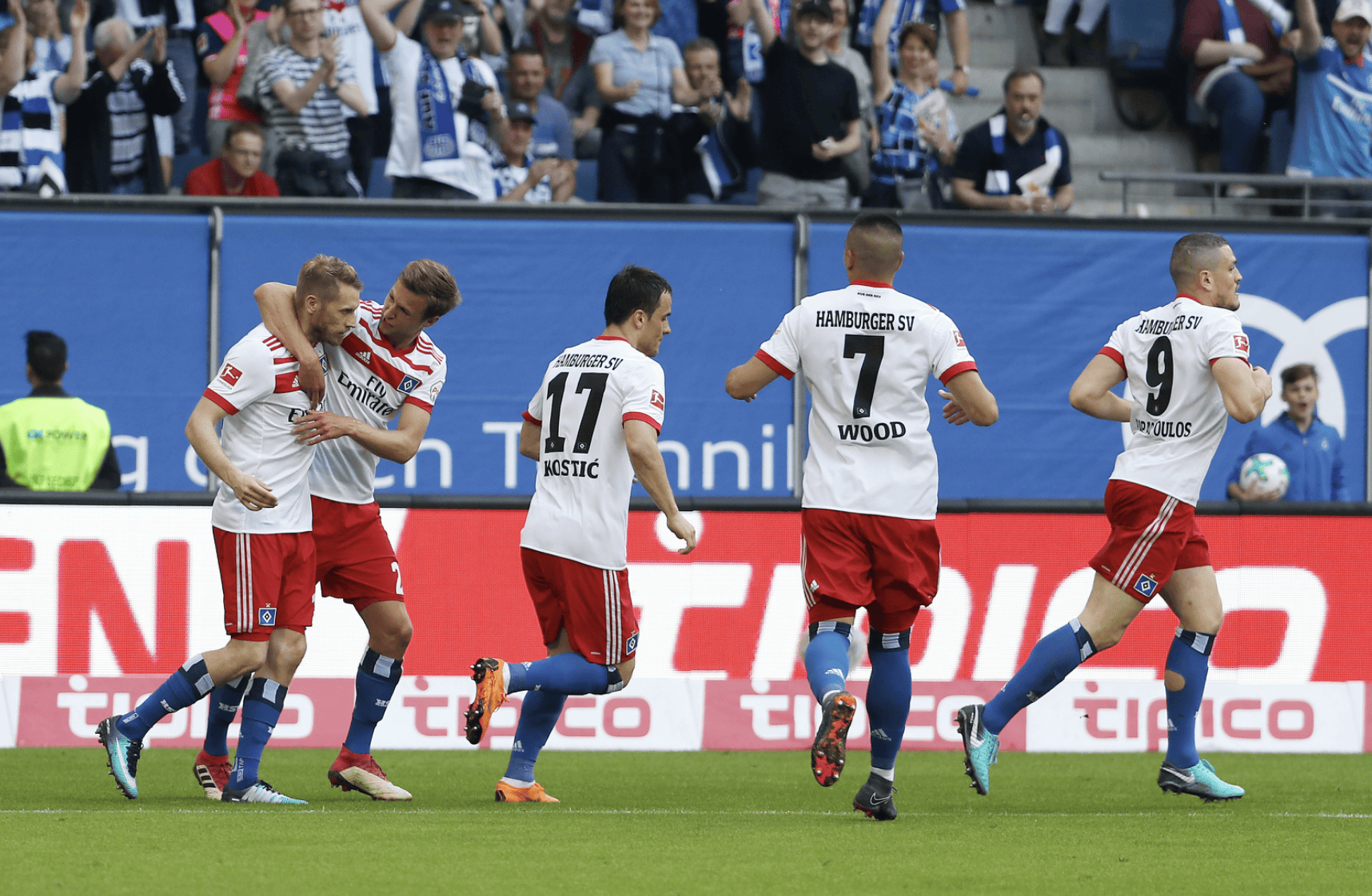 关于汉堡重整阵容,球迷期待新援带来改变的信息 关于汉堡重整阵容,球迷期待新援带来改变的信息