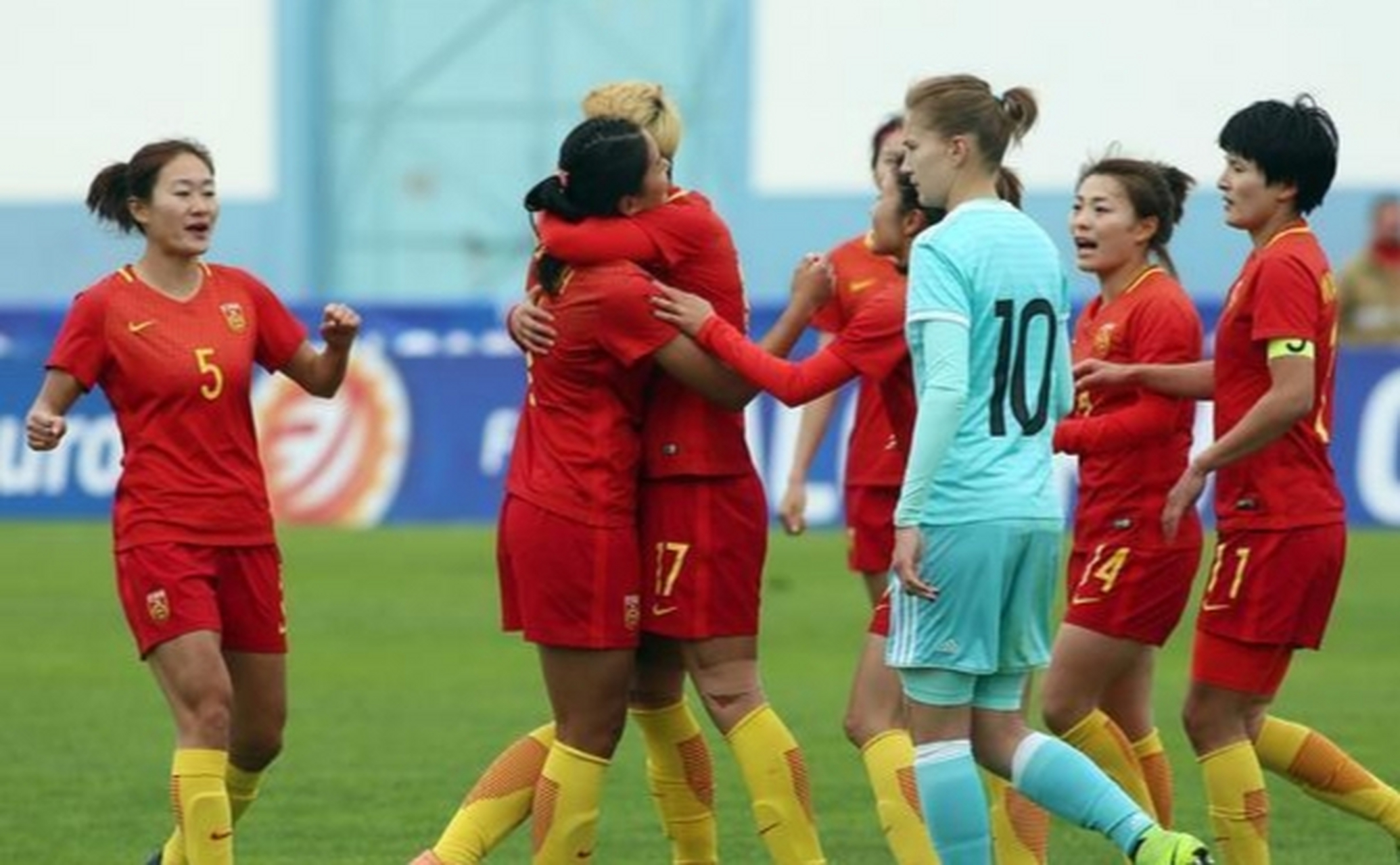 俄罗斯女足表现不俗，小组第一出线的简单介绍