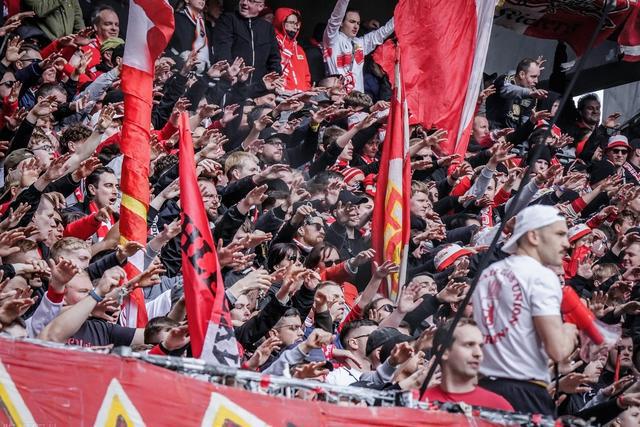 关于沃尔夫斯堡客场战胜科隆,取得开门红的信息 关于沃尔夫斯堡客场战胜科隆,取得开门红的信息