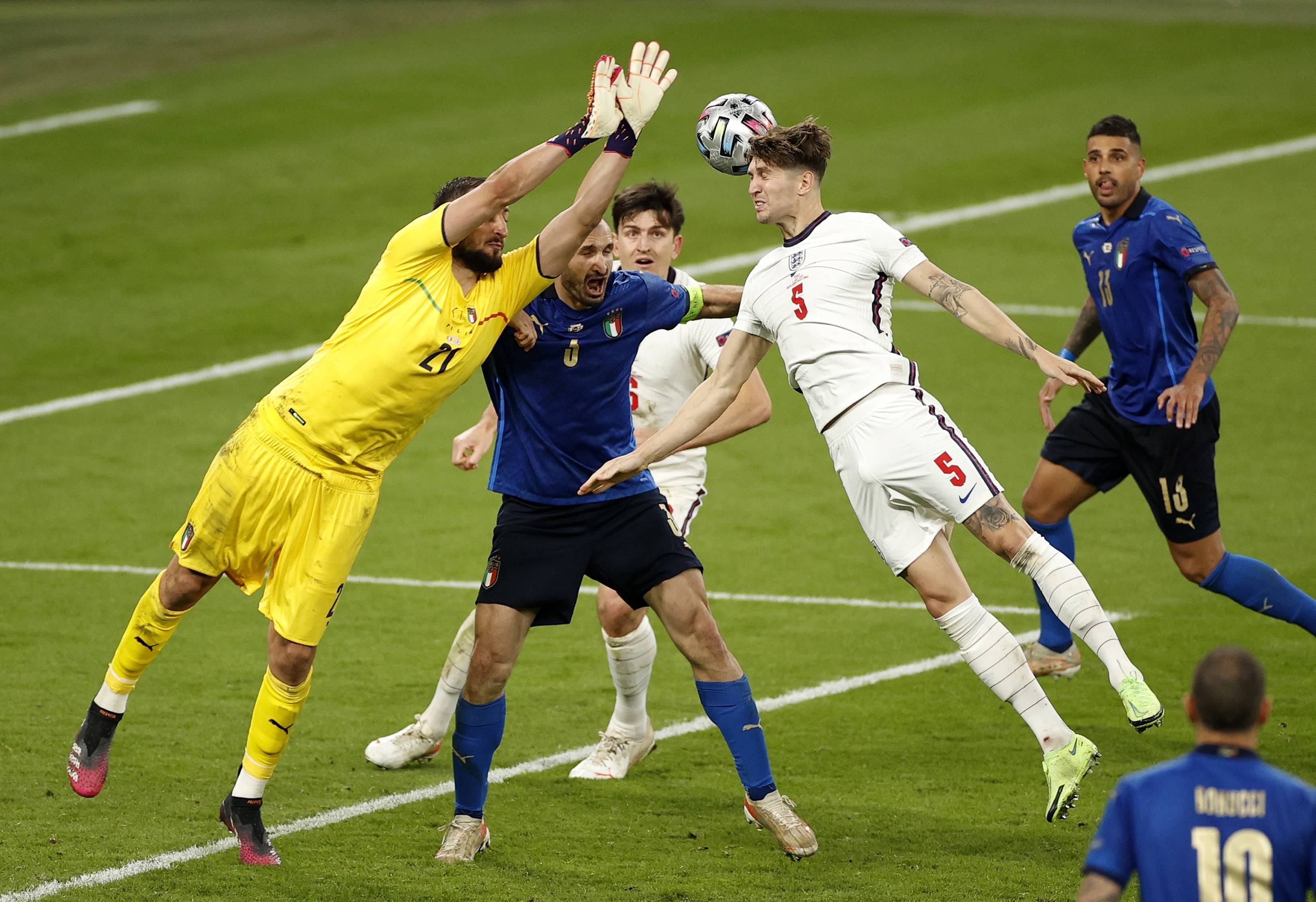 包含欧国联比赛:克罗地亚队淘汰瑞士队的词条 包含欧国联比赛:克罗地亚队淘汰瑞士队的词条