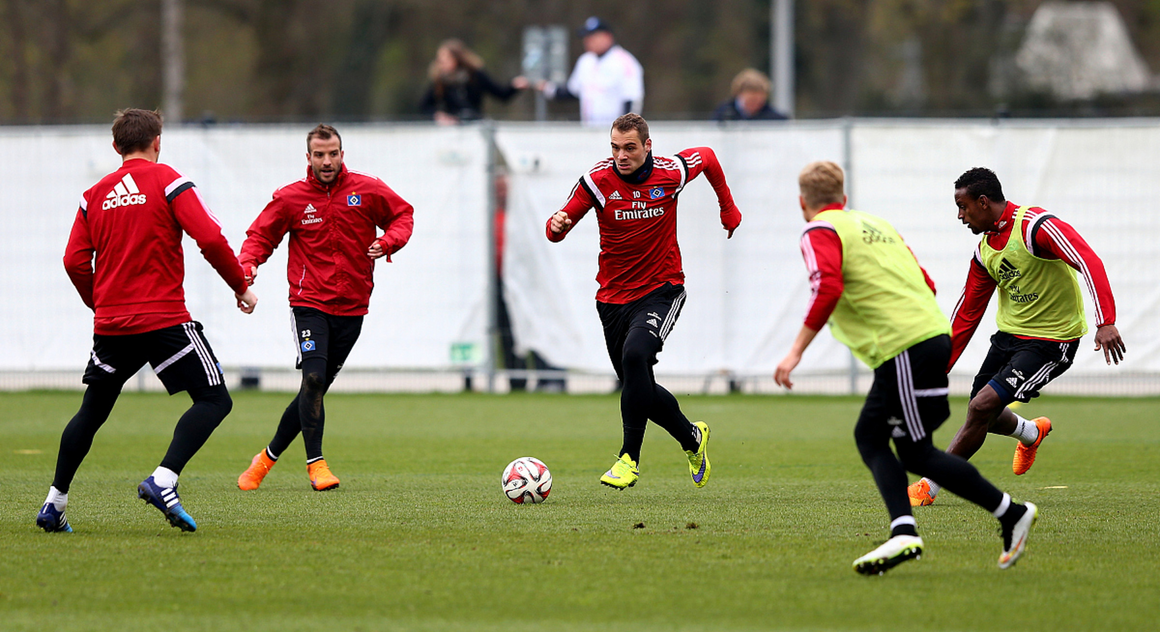 柏林赫塔主场险胜,积分领先优势凸显的简单介绍 柏林赫塔主场险胜,积分领先优势凸显的简单介绍