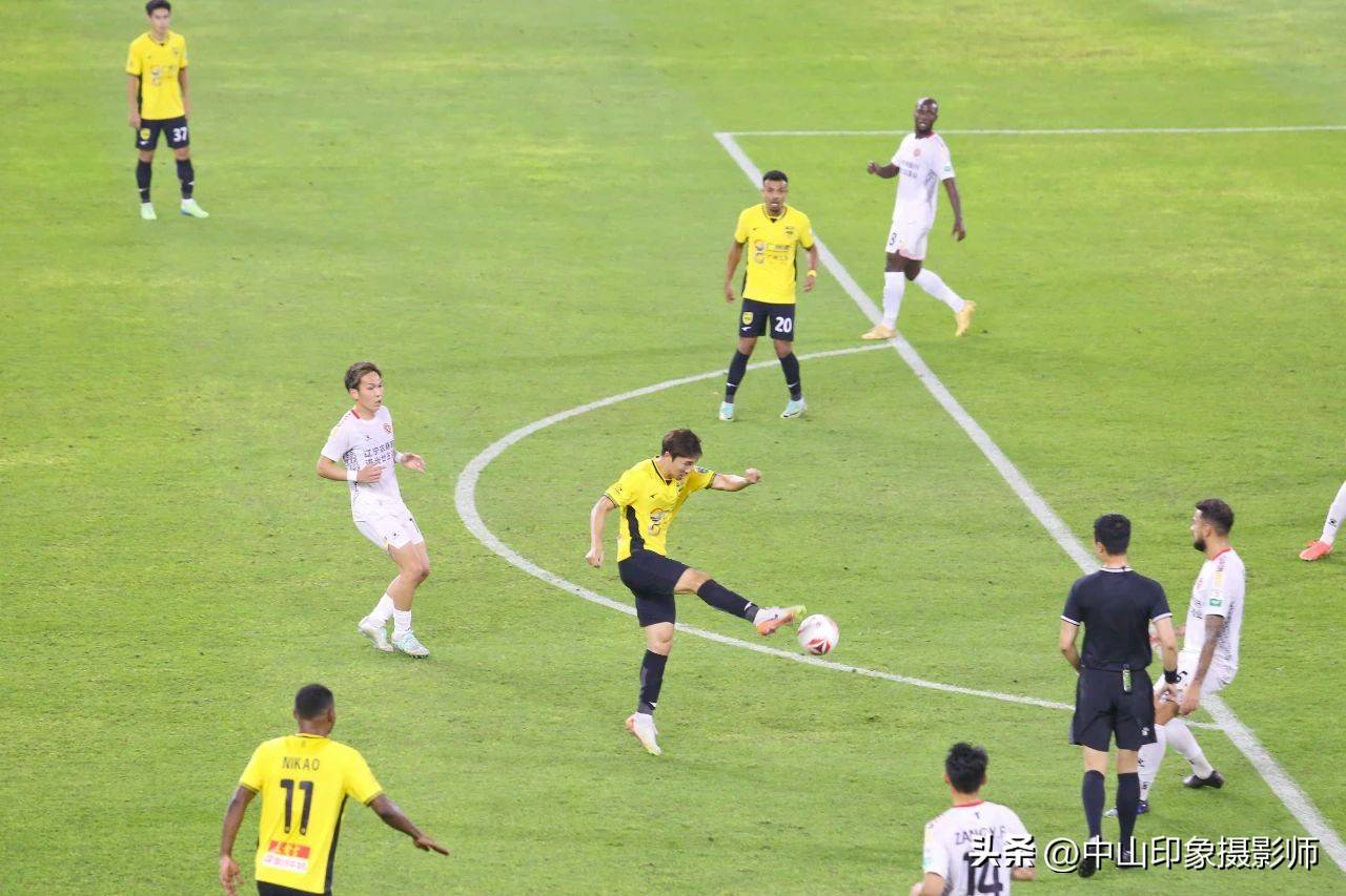 包含广州恒大球员分享比赛心情,备战关键之战的词条 包含广州恒大球员分享比赛心情,备战关键之战的词条