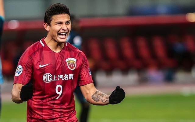 恒大成功晋级亚冠淘汰赛的简单介绍