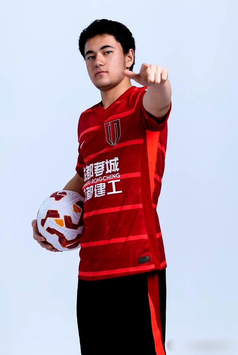 包含球队备受期待，球员信心爆棚备战下周大战的词条