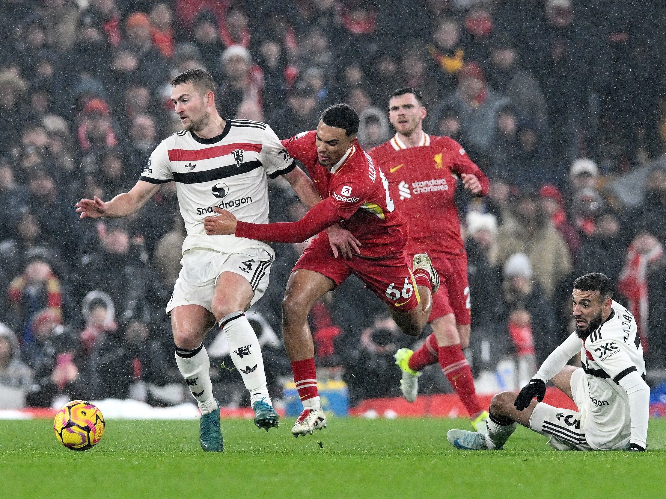 伯恩利客场战平,英超保级形势稍有缓和的简单介绍 伯恩利客场战平,英超保级形势稍有缓和的简单介绍