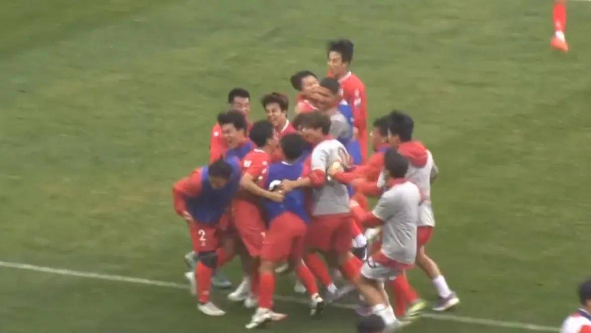 包含球队后防线稳固,成功挡住对手猛攻的词条 包含球队后防线稳固,成功挡住对手猛攻的词条