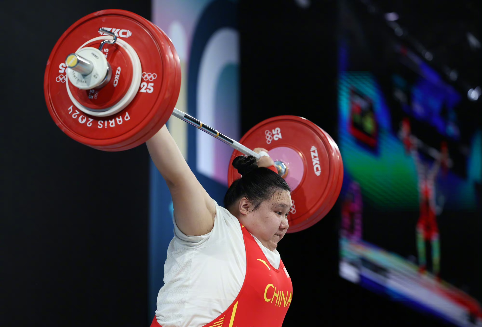 加纳柔道选手斗志昂扬，拿下男子重量级金牌