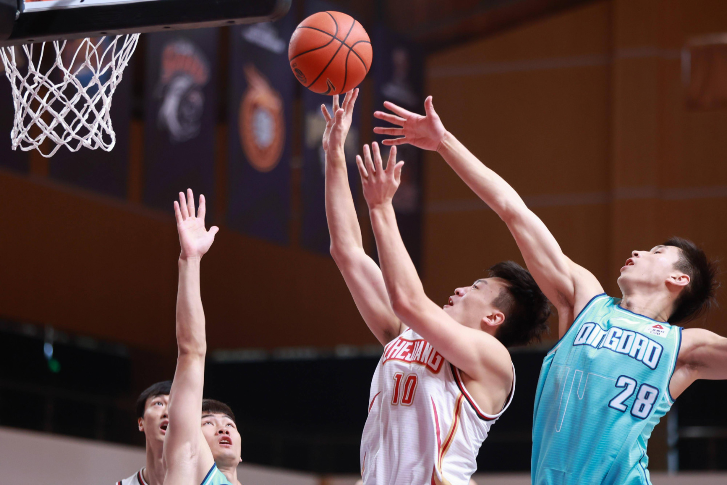 关于浙江队主场力克对手,夺得重要胜利的信息 关于浙江队主场力克对手,夺得重要胜利的信息