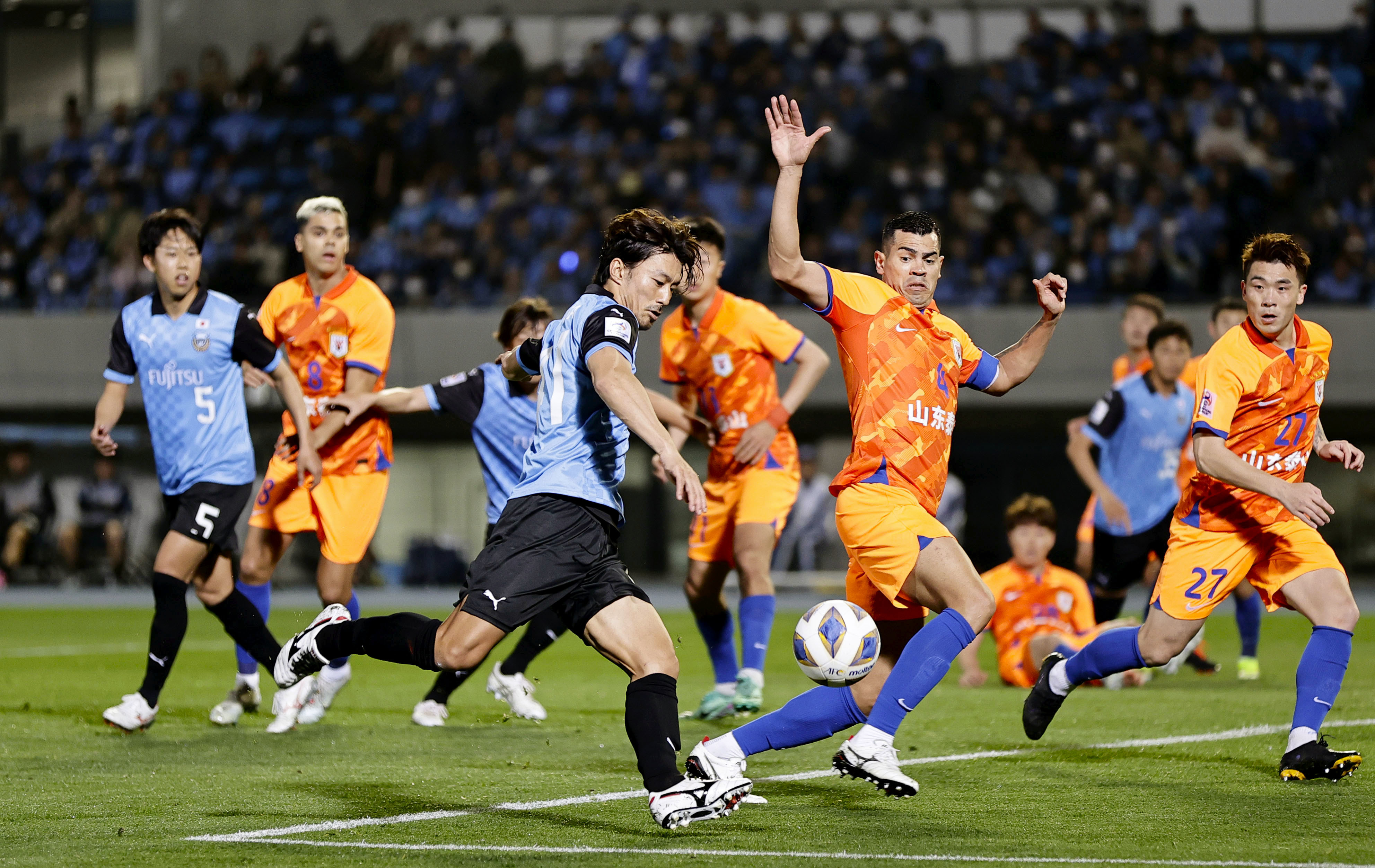 川崎前卫陷入窘境，赛场蒙尘