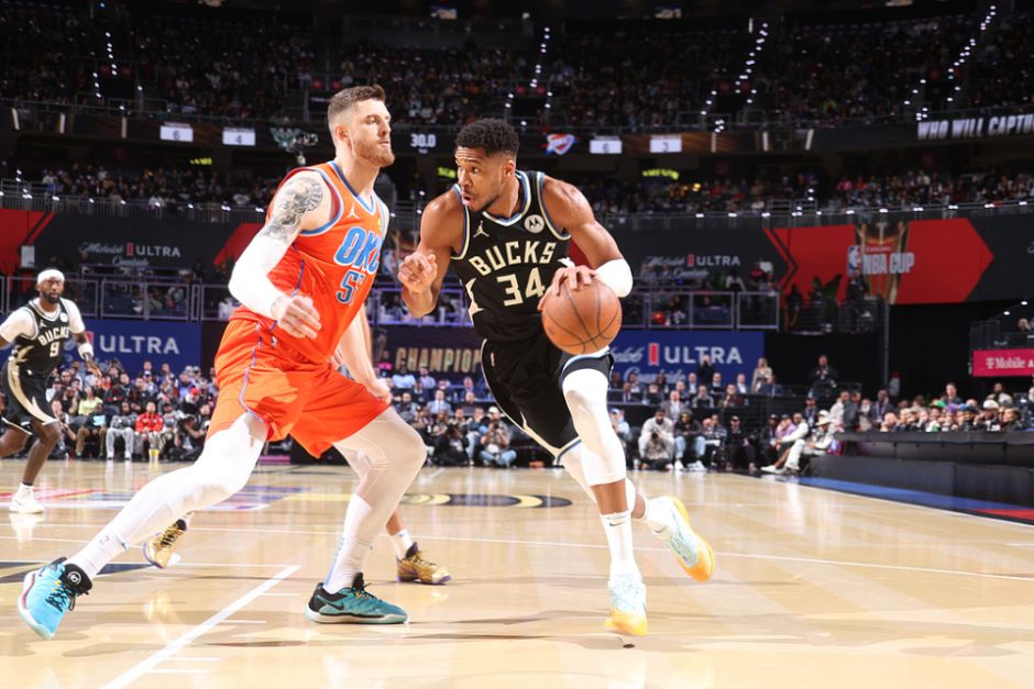 雄鹿大胜篮网，骑士客场击败爵士