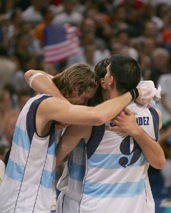 意大利男篮击败西班牙晋级