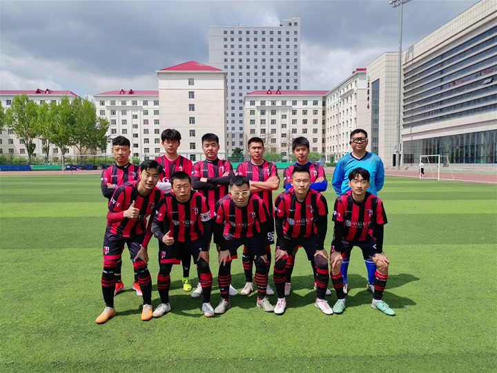 台湾足球赛场上大放异彩，豪取胜利