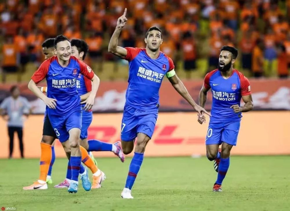 重庆斯威客场战平苏宁，继续保持不败