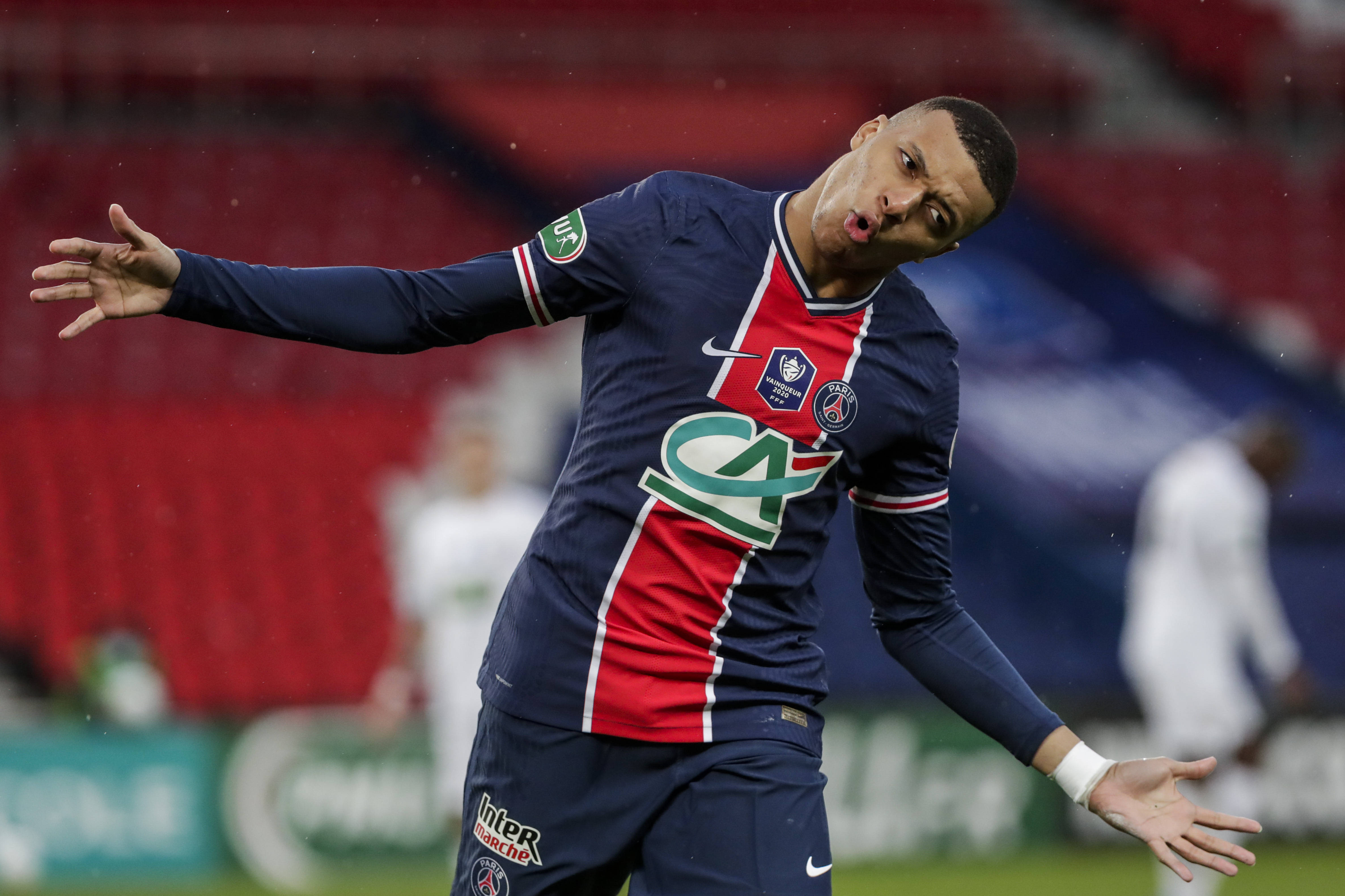 法国队队长发表宣言,誓言捍卫荣誉 法国队队长发表宣言,誓言捍卫荣誉