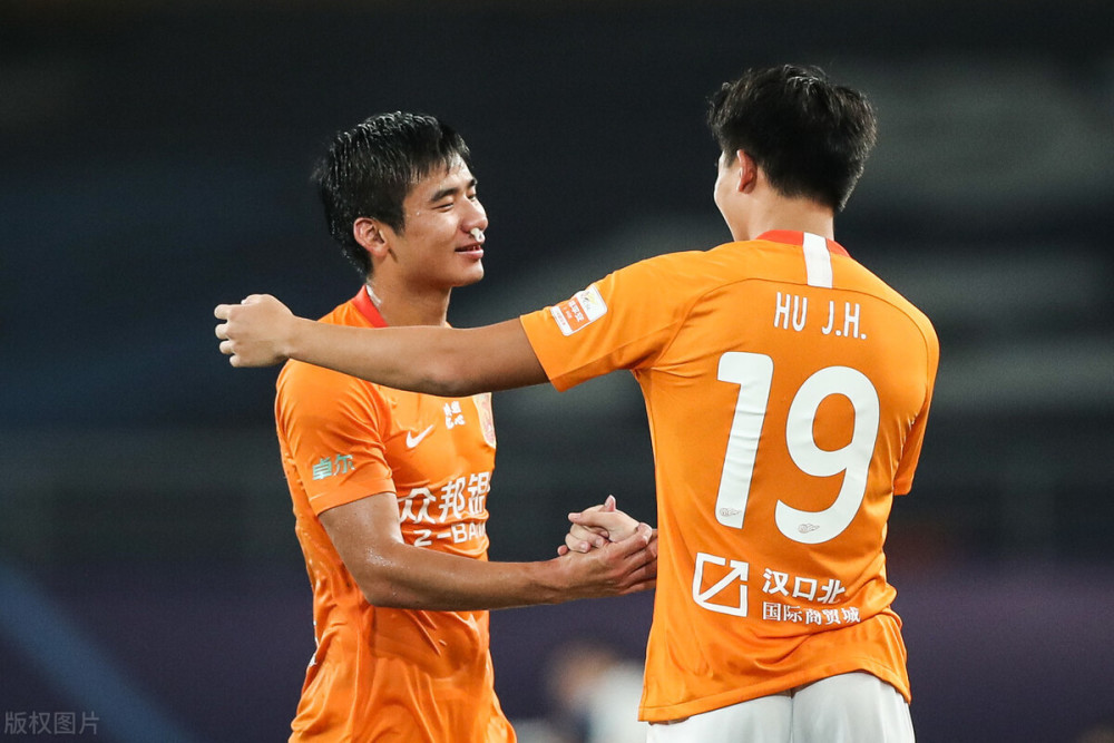 包含天津泰达突围成功，重返前四的词条