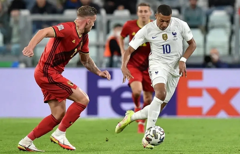 西班牙豪取连胜晋级欧洲杯半决赛 西班牙豪取连胜晋级欧洲杯半决赛