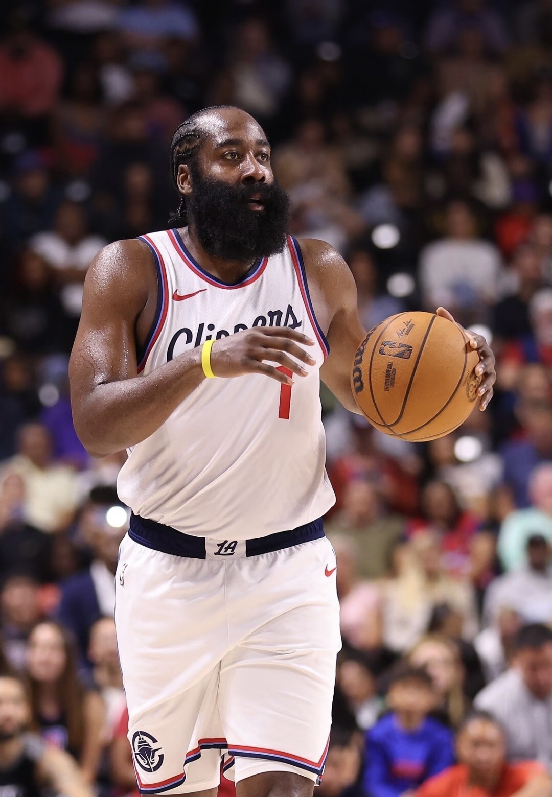 火箭客场大胜开拓者,哈登全场最高得分31分 火箭客场大胜开拓者,哈登全场最高得分31分