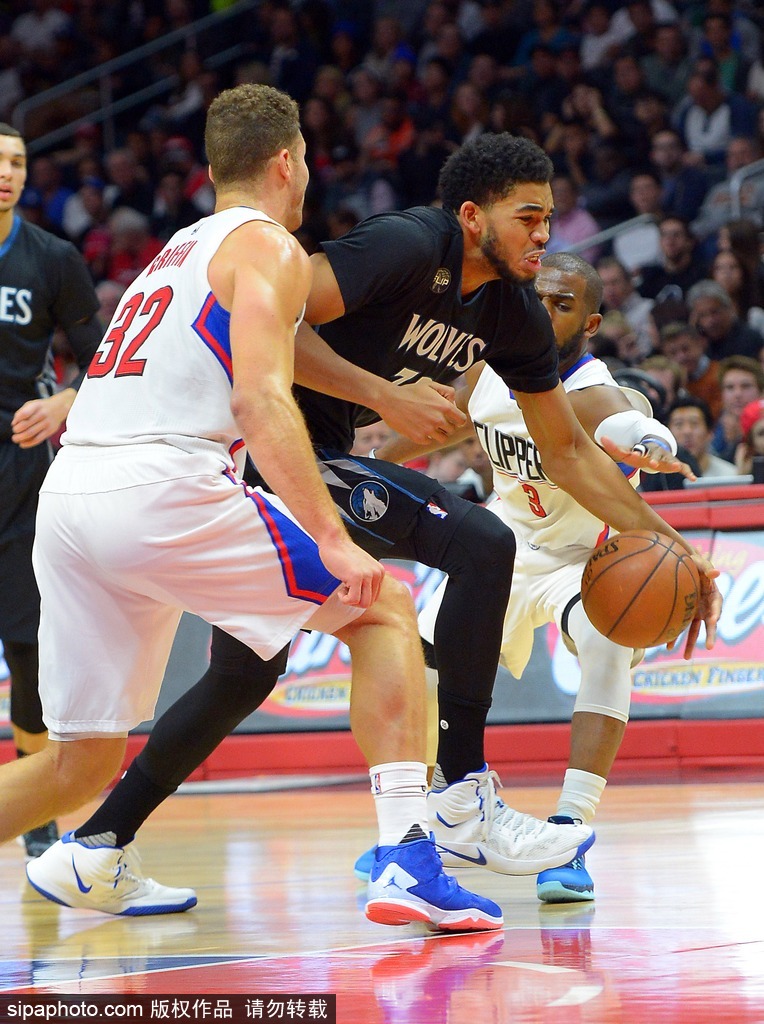 快船vs快豪先x战胜森林狼喜气洋洋斯理达分