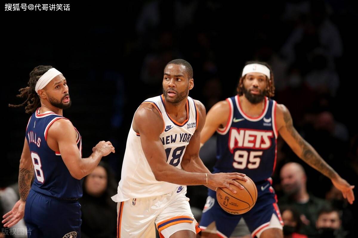 深圳队险胜四川队，哈登带队取胜