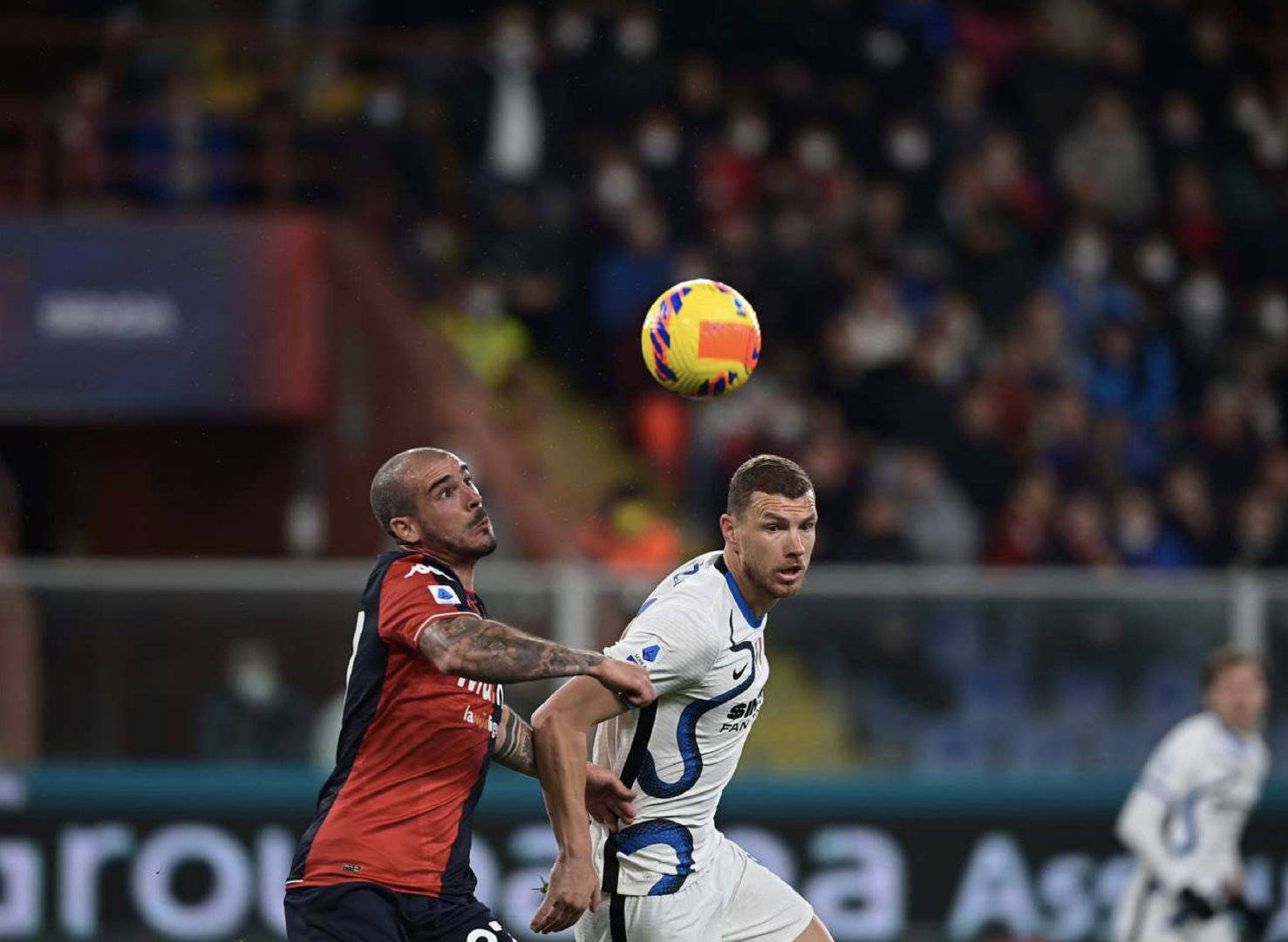 墨西哥鏖战那不勒斯,卡瓦哈尔扛起全队 墨西哥鏖战那不勒斯,卡瓦哈尔扛起全队