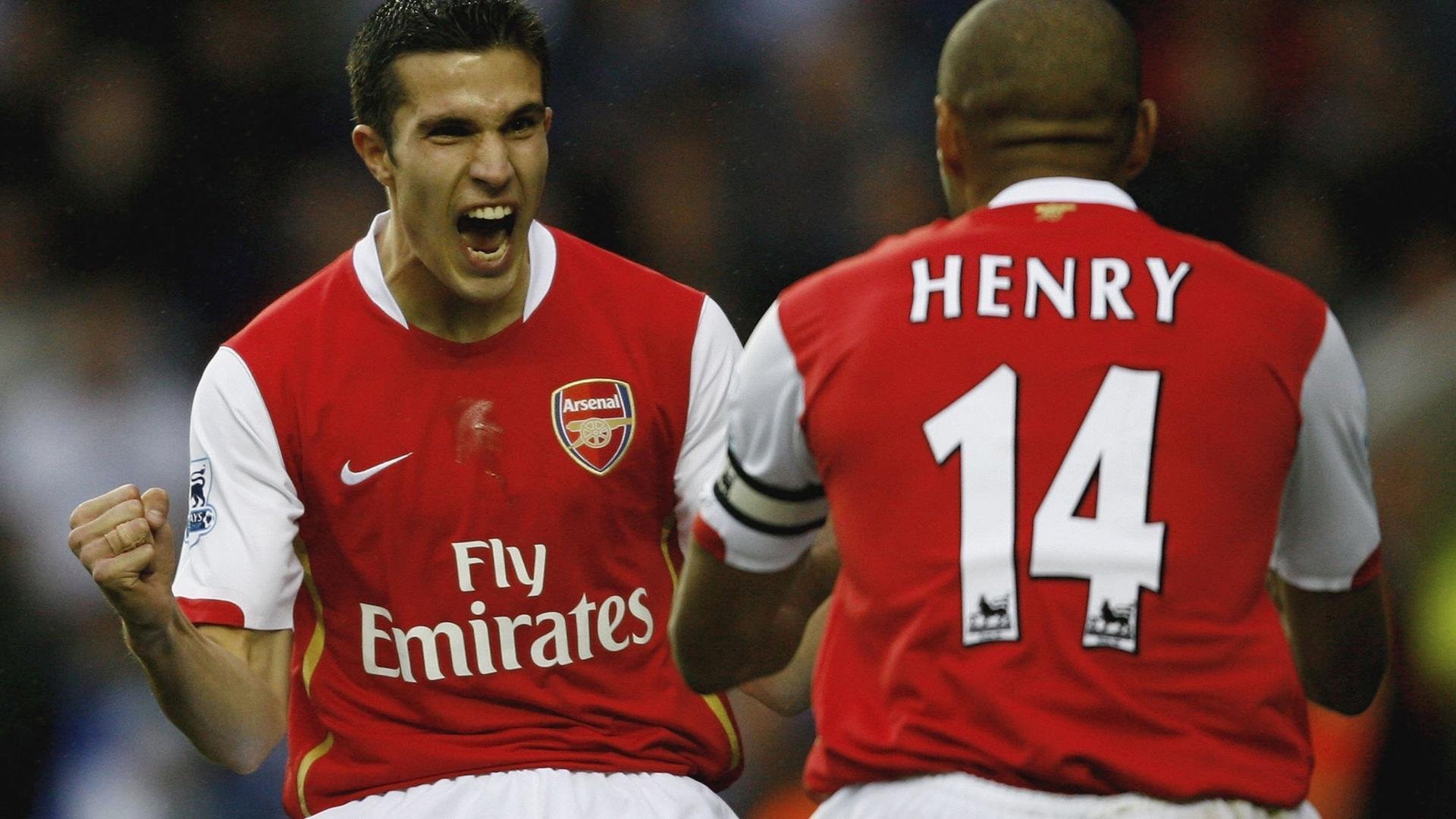 欧冠斗牛场,当公牛的冲锋刺穿太阳的光辉